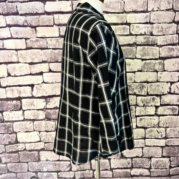 Talbots Black & White 3/4 Sleeve Blouse Size L - Picture 8 of 9